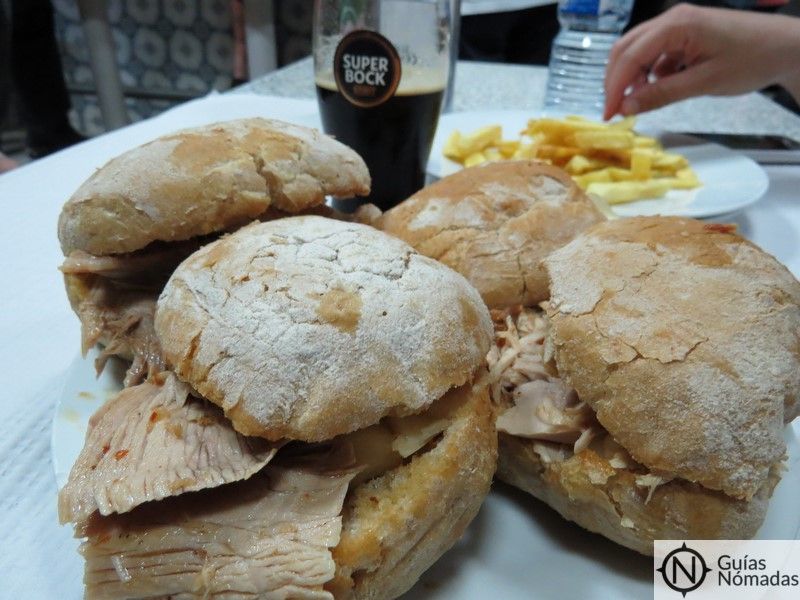 Sandes de pernil en Casa Guedes
